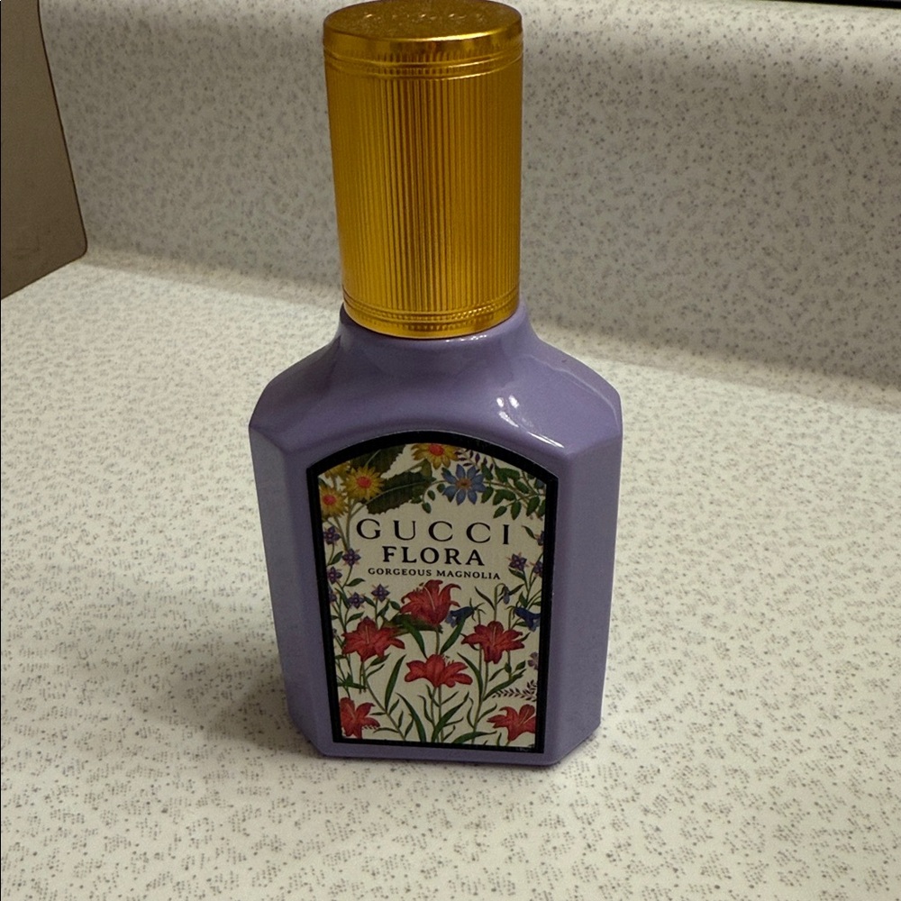 Gucci Flora Perfume - Full Bottle